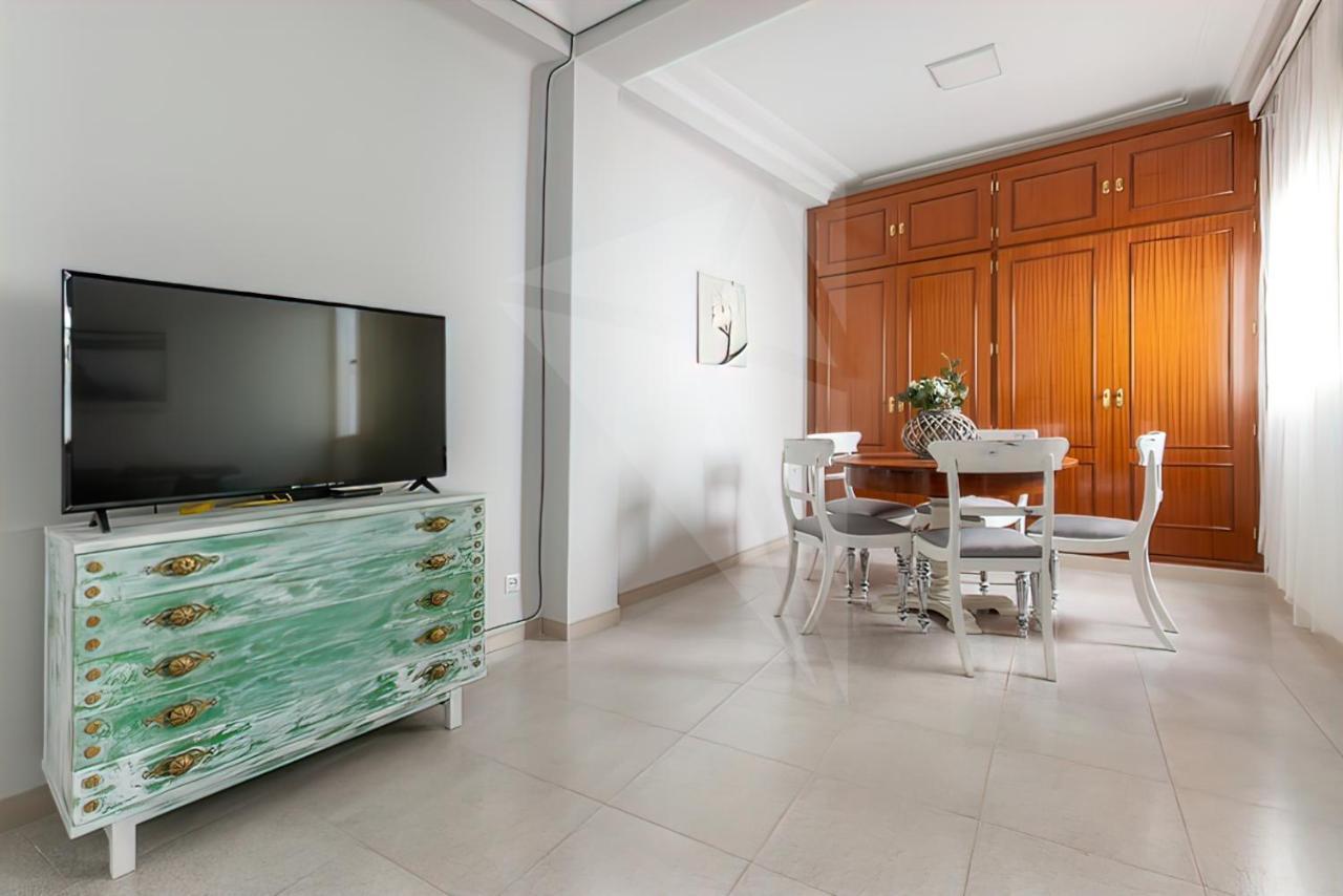Museum Picasso Suite Malaga Luaran gambar